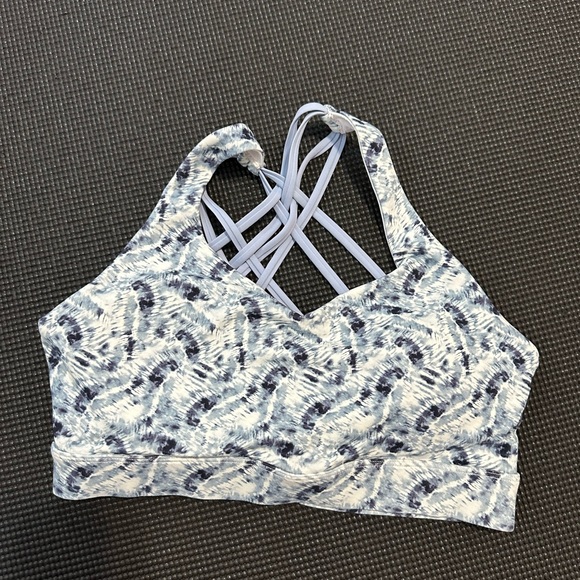 Fabletics matching set. - Picture 1 of 4